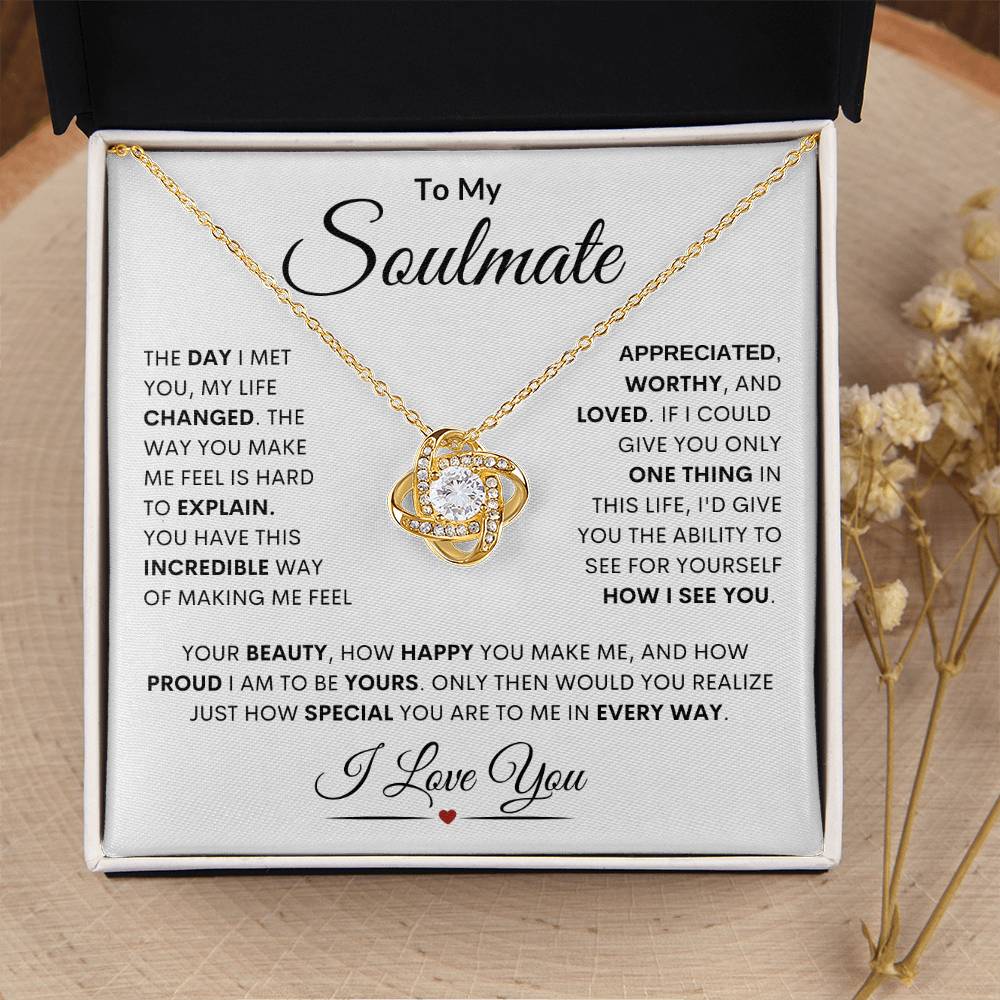 Soulmate "Make Me Feel" | Love Knot Necklace