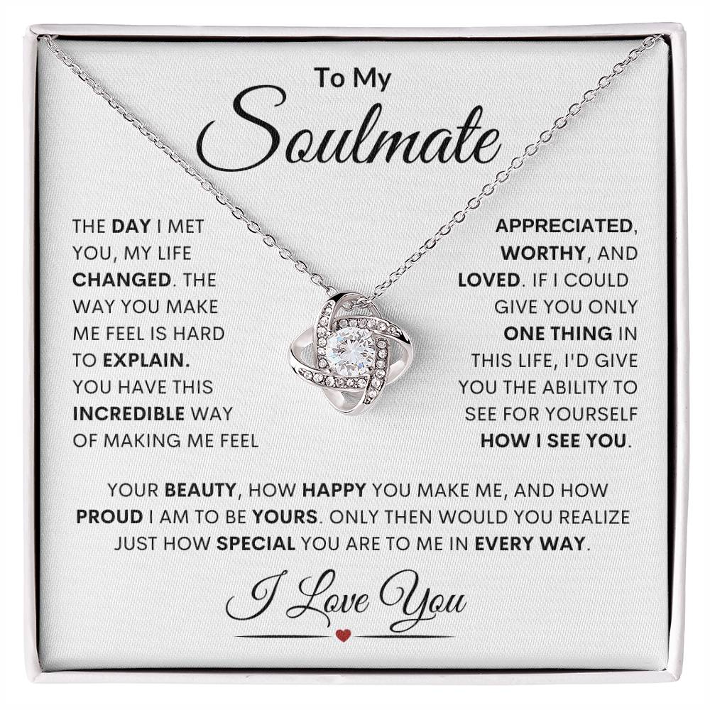 Soulmate "Make Me Feel" | Love Knot Necklace