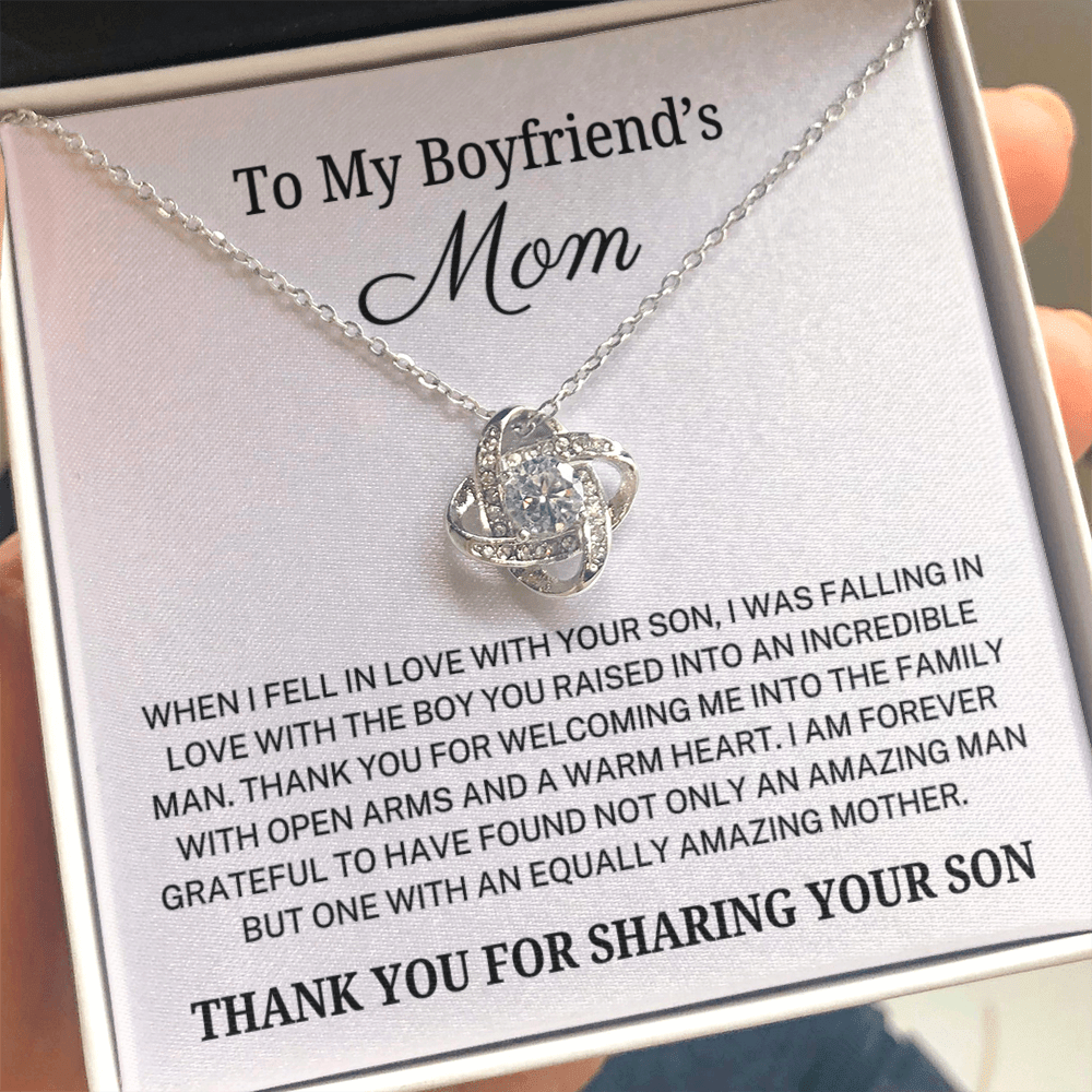Boyfriend's Mom "Amazing Mother" | Love Knot Necklace