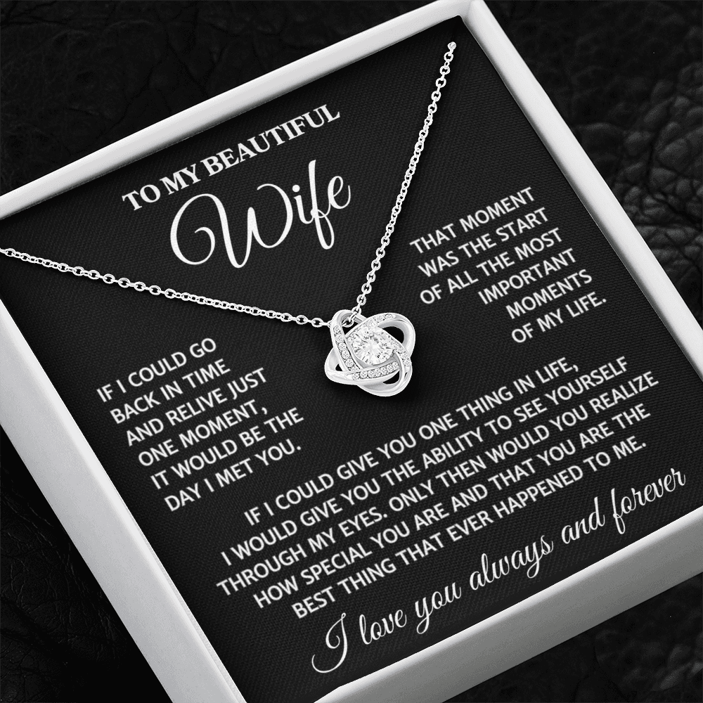 Wife "Most Important Moments" | Love Knot Necklace