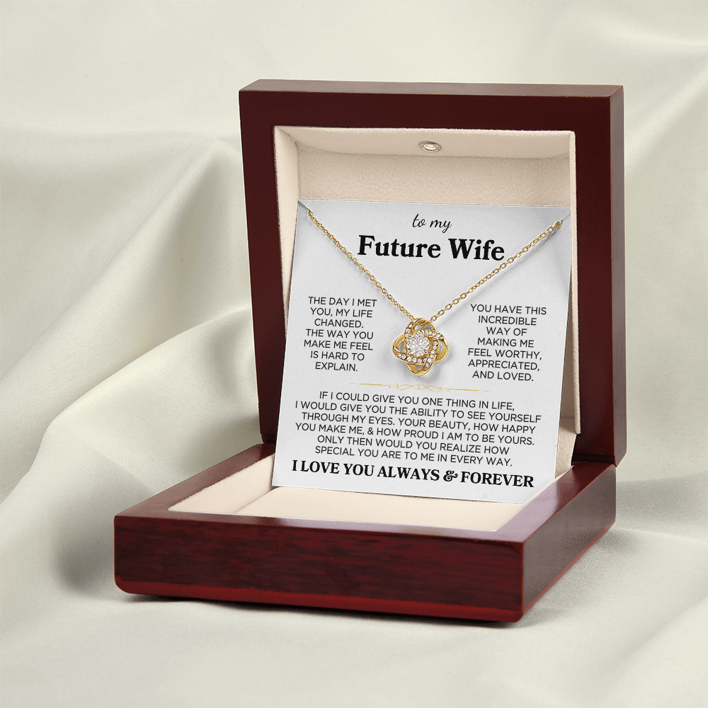Future Wife "One Thing" | Love Knot Necklace