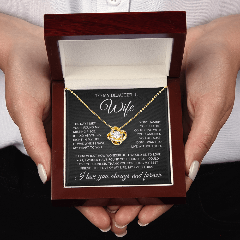 Wife "My Missing Piece" | Love Knot Necklace
