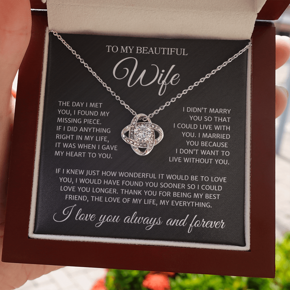 Wife "My Missing Piece" | Love Knot Necklace