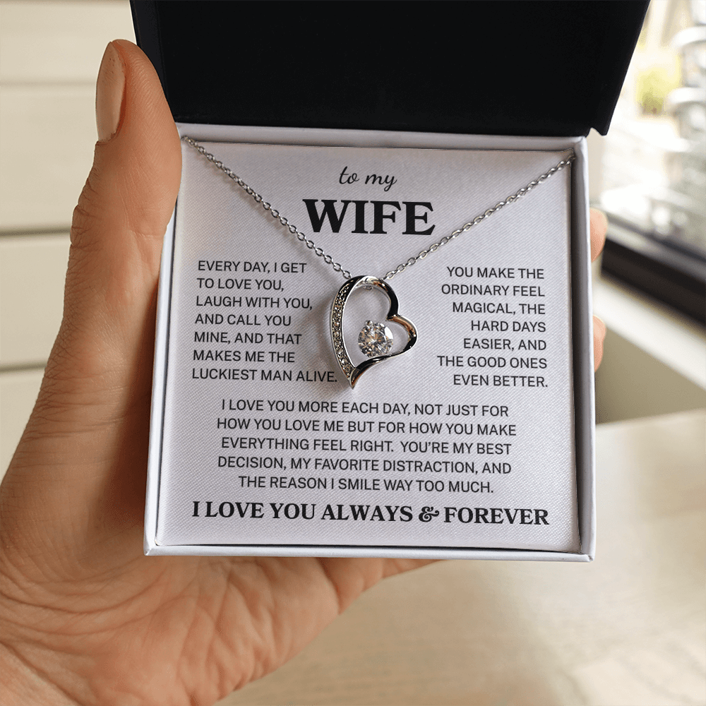 Wife "Luckiest Man Alive" | Forever Love Necklace