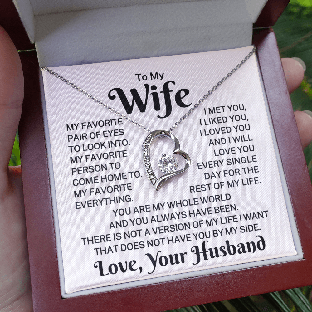Gift for Wife "My Favorite Person" | Forever Love Necklace
