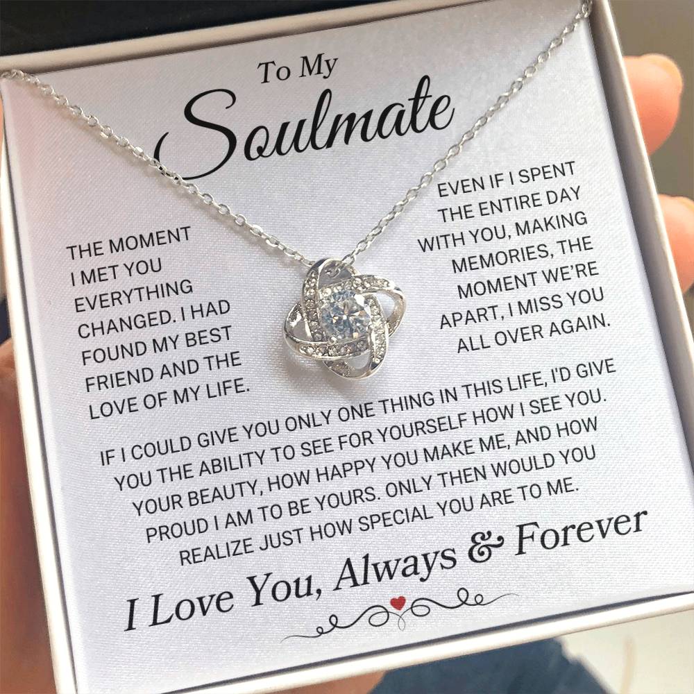 Soulmate "Miss You All Over Again" | Love Knot Necklace