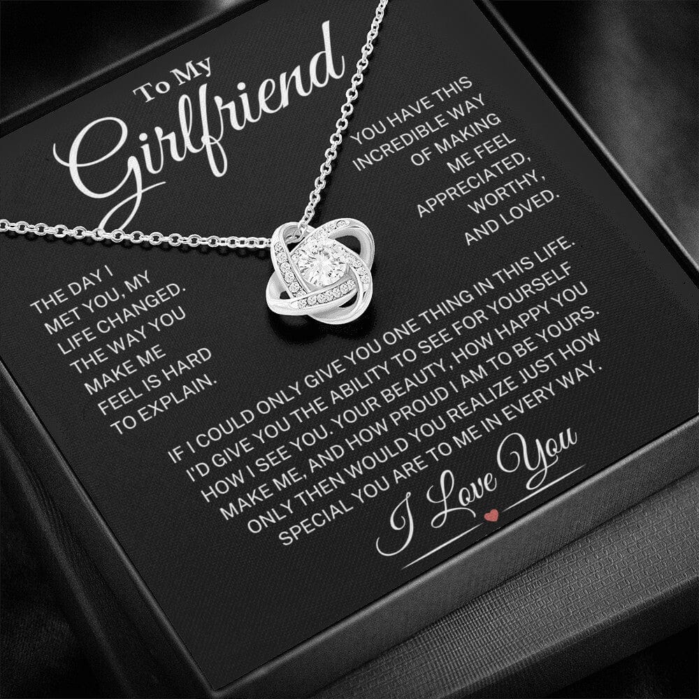 Girlfriend "The Day I Met You" | Love Knot Necklace