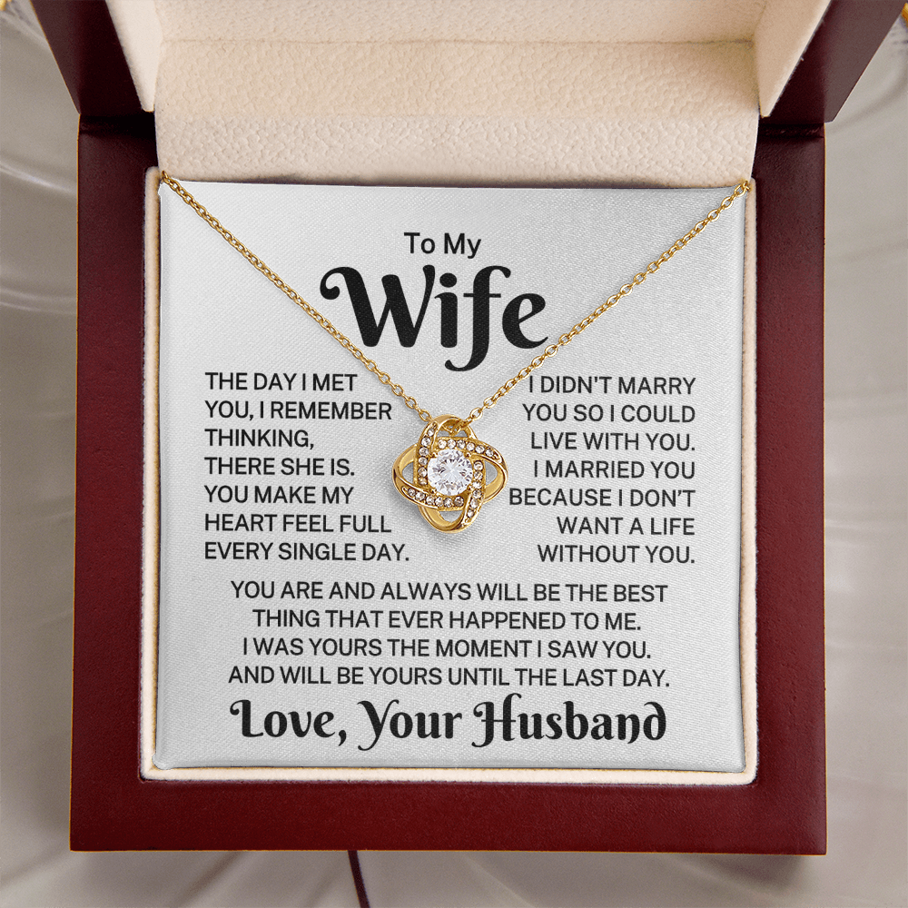 Gift for Wife "There She Is" | Love Knot Necklace