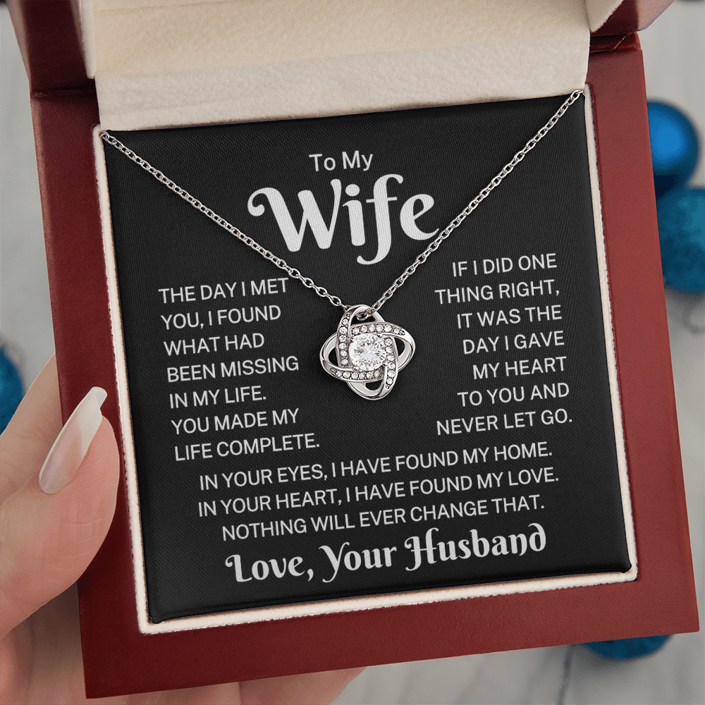 Gift for Wife "Never Let Go" | Love Knot Necklace