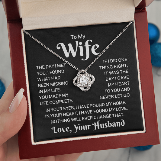 Gift for Wife "Never Let Go" | Love Knot Necklace
